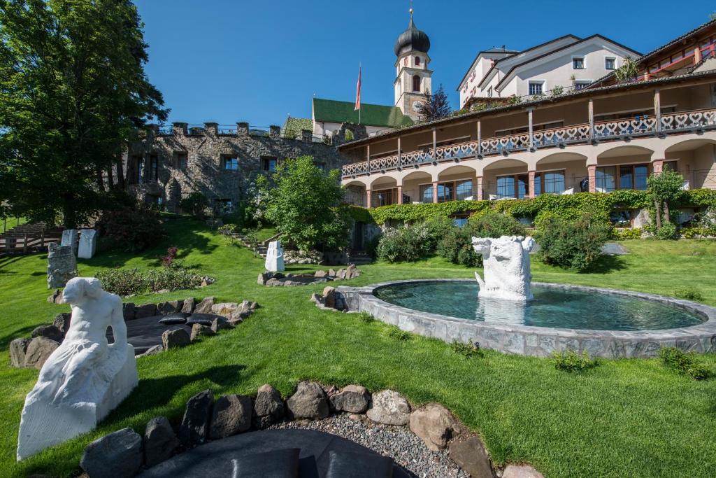 Romantik Hotel Turm Fiè Eksteriør billede
