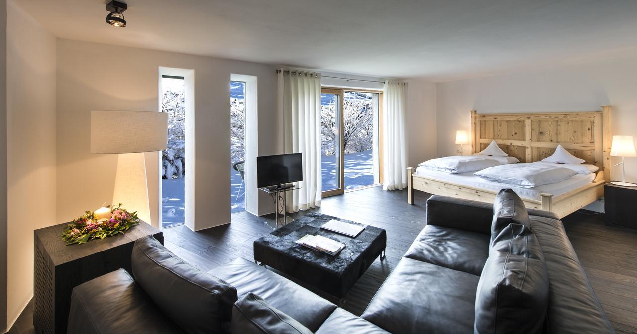 Romantik Hotel Turm Fiè Eksteriør billede