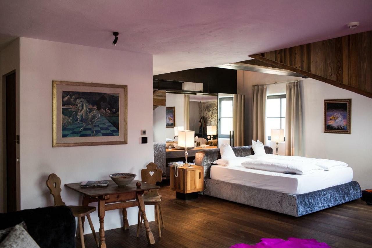 Romantik Hotel Turm Fiè Eksteriør billede