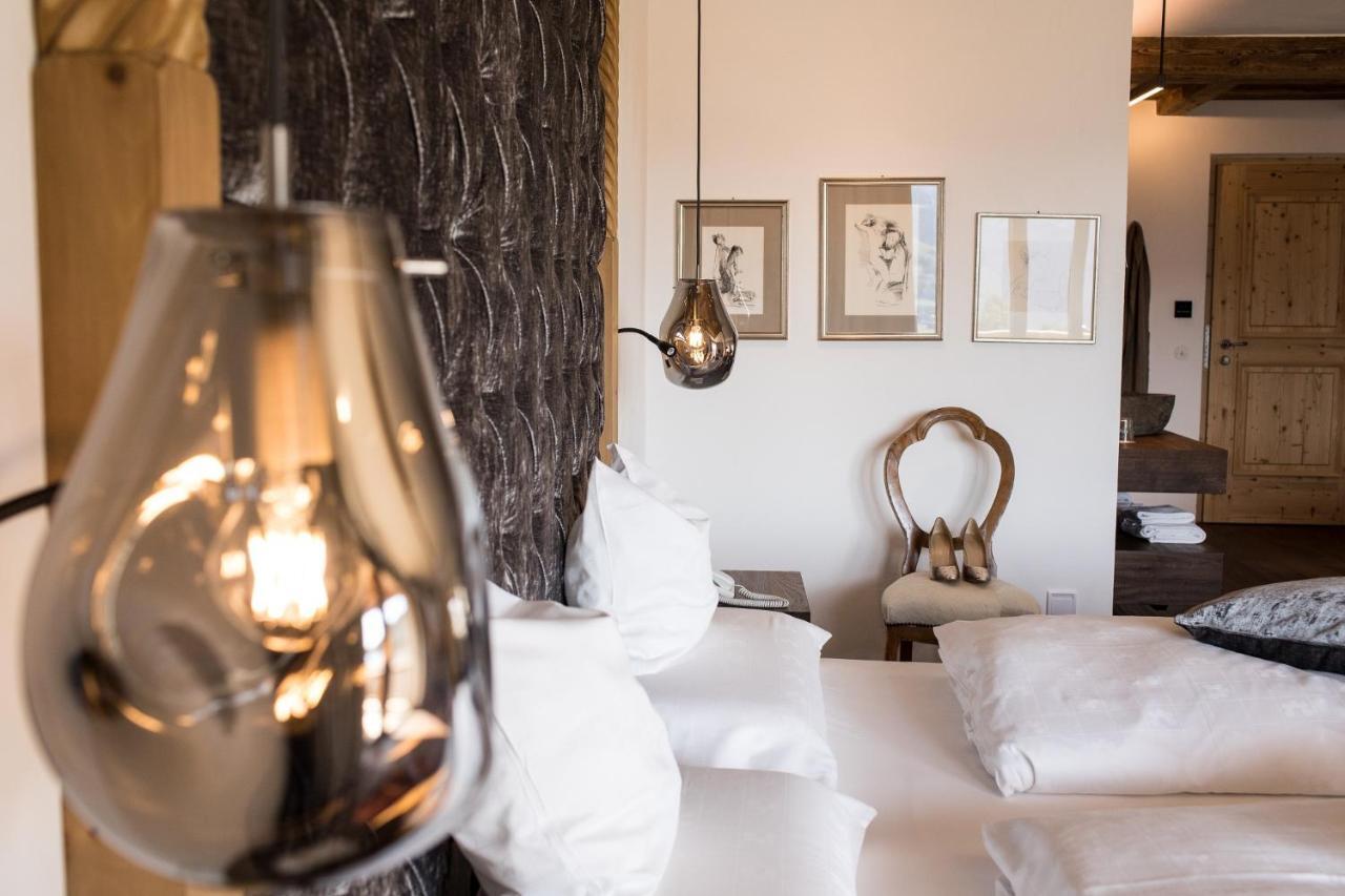 Romantik Hotel Turm Fiè Eksteriør billede